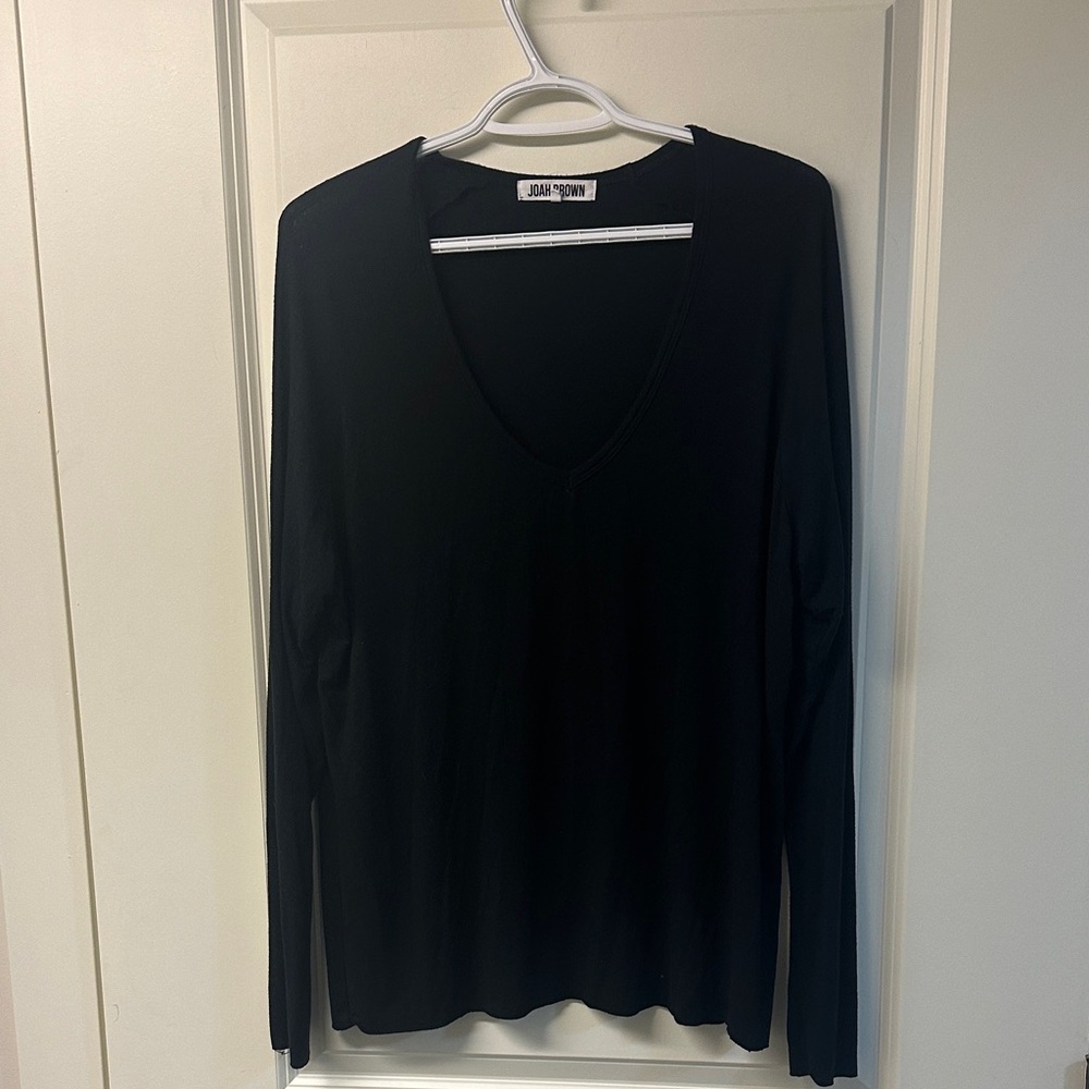Joah Brown Black V-Neck Long Sleeve Top